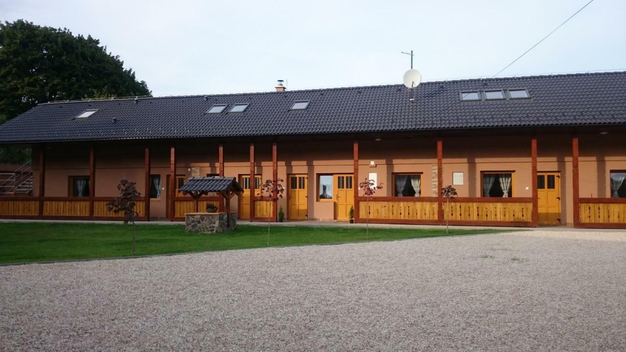 Penzion Vian Krasnohorska Dlha Luka Exterior foto